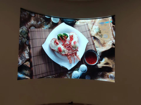 蓬莱室内P2.5弧形LED屏